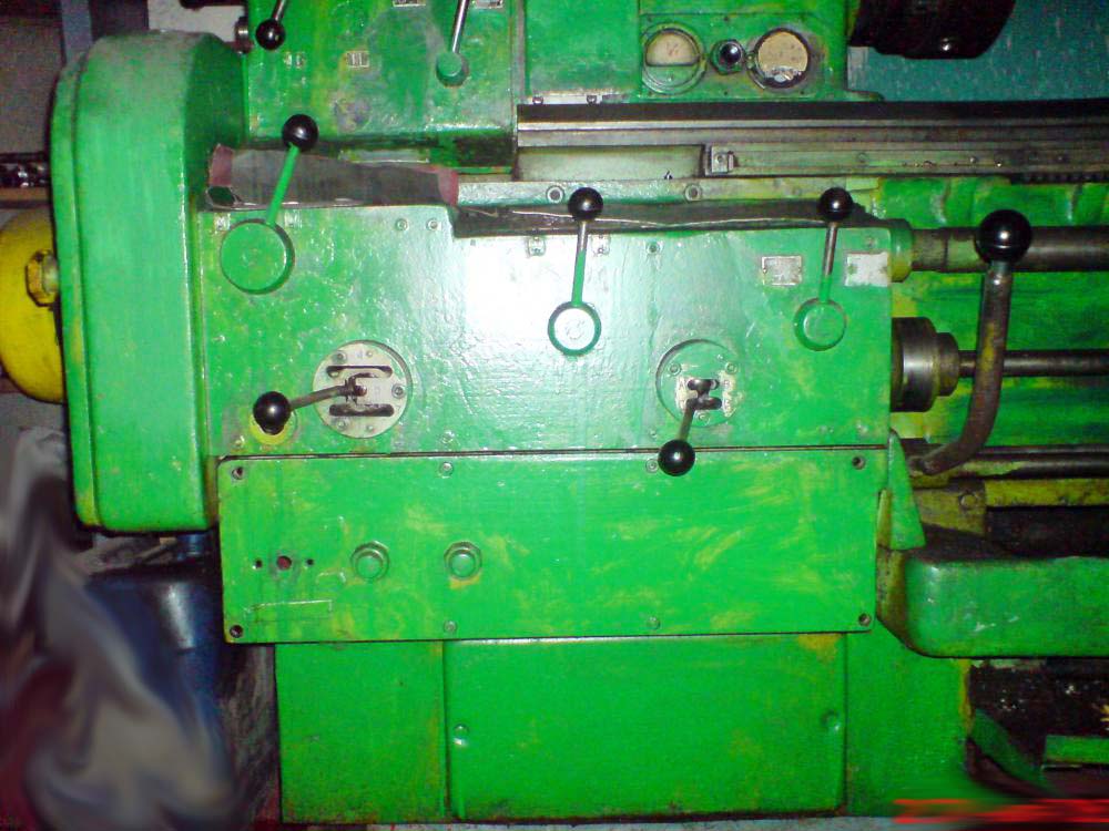 Кусон S1-250 Верстат токарно-гвинторізний. Загальний вигляд